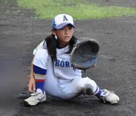 池田朱那小学生